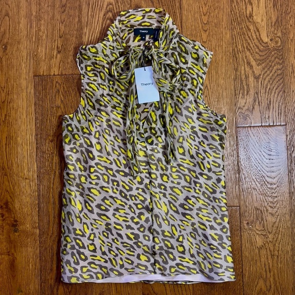Theory Silk leopard print top - Picture 9 of 13
